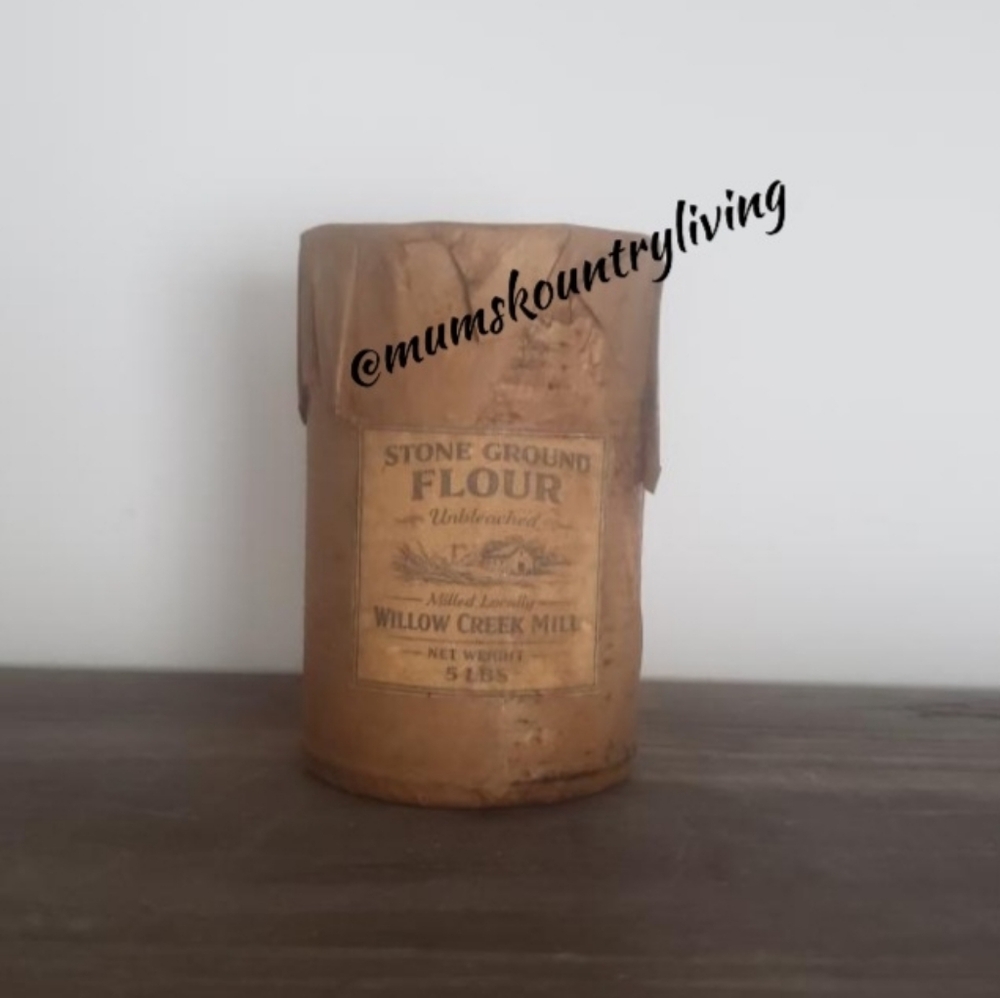 Old Fashioned Primitive Flour